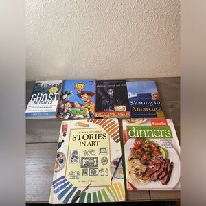 6 Random Book Bundle, a lot of the books are in really good condition, Bundle